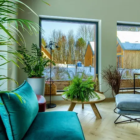 假日公园 Osrodek Wypoczynkowy Zapach Drewna & *